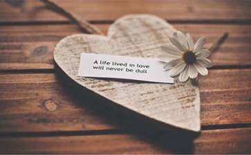 描写爱情的优秀古诗词