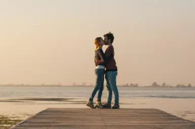 非主流语录伤感短句（葬爱家族语录emo）