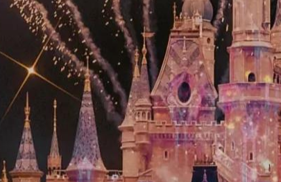 女儿放烟花的说说（女儿放烟花的美丽句子简短）