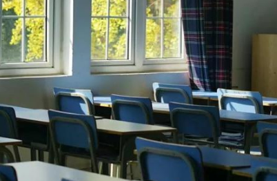 开学第一天的说说简短（适合开学第一天的文案）